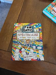 Spectacular School Trip - Tom Gates