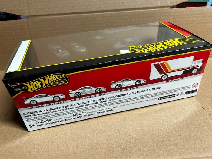 Toyota Diorama Premium Set Hot Wheels