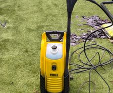Rok electric pressure washer with spray gun and hose