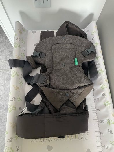 Baby carrier