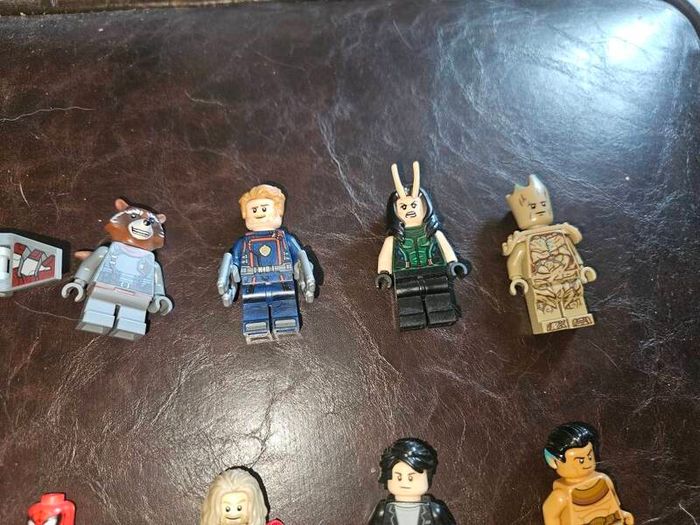 Lego Marvel Minifigure Bundle