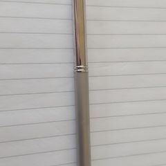 unusual Golf club biro,,good condition, just needs a refill of ink ,thank you,