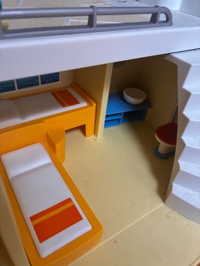 Play Mobil Cruise Ship + accessories