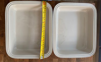 2 x Le Creuset Cream Stoneware Oven Dishes