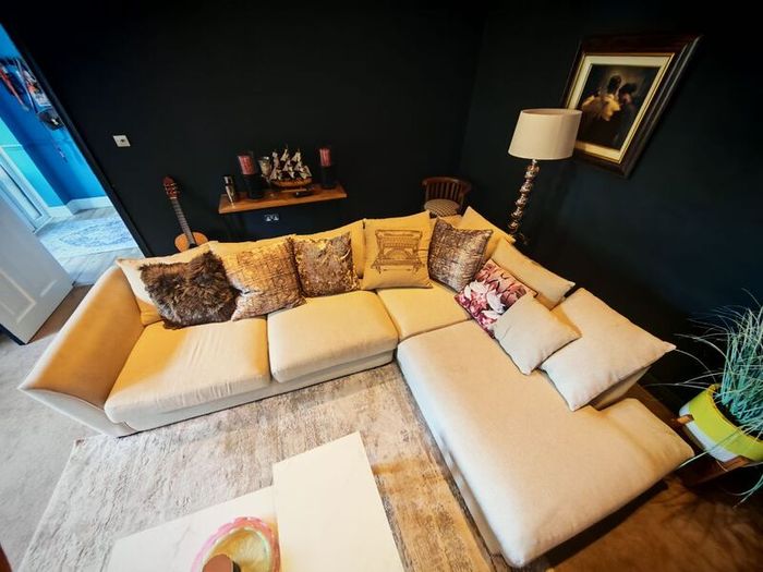 corner sofa