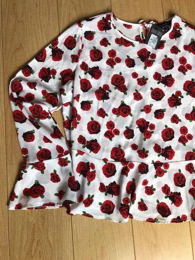 Rose print Blouse BNWT