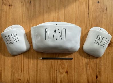 Rae Dunn Wall Planter Set (3)