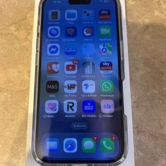 iPhone 16