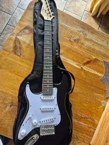 Left hand child guitar