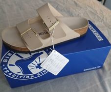 Birkenstock Arizona Sandals Brand New Size 5