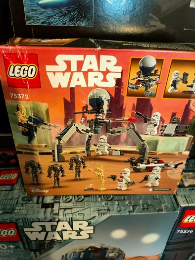 75372 LEGO Star Wars The Clone Wars Clone Trooper & Battle Droid Battle Pack