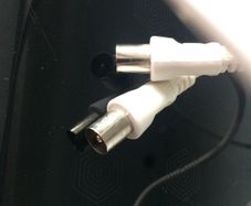 Coax plug (male) to male cable