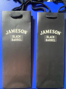 jameson black barell whiskey gift bag set of 2
