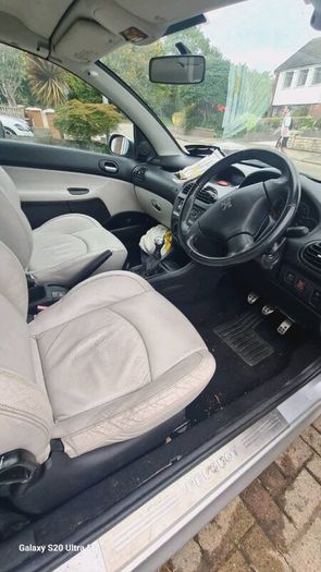 Peugeot 206 convertible 06
