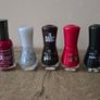 10 bottles of nail polish Image 2