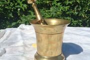 Victorian Apothecary Brass Pestle and Mortar (2.3kgs)