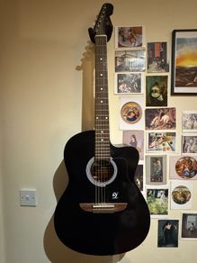 Lindo Full Size Acoustic Guitar