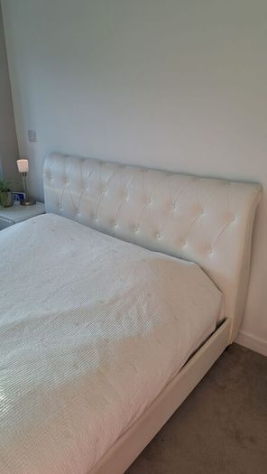 Bed frame king size