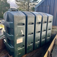 oil tank can deliver