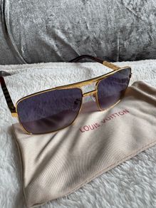 sunglass