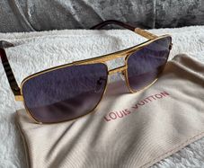 sunglass