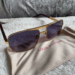 sunglass