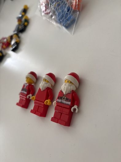 lego Santa x 3