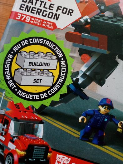 Transformers KRE-O Optimus Prime v Megatron