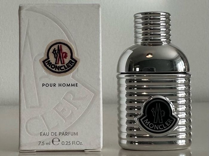 Official Perfume Samples and Miniatures