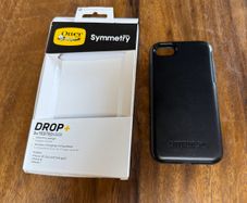 Otterbox Symmetry Series iPhone SE