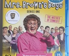 Mrs. Brown's Boys (BBC) - Series 1 (2011) [Blu-ray TV Boxset]
