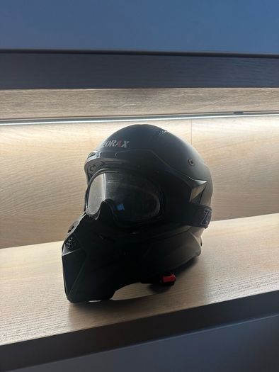 Full face helmet