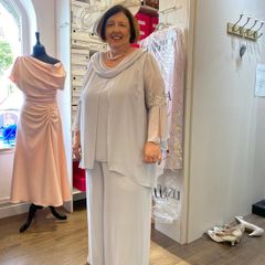 Mother of the bride/groom