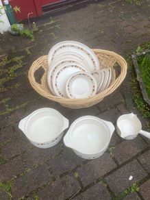 arklow dinner set free postage