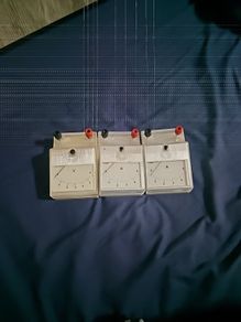 2 Ammeters 1 Voltmeter