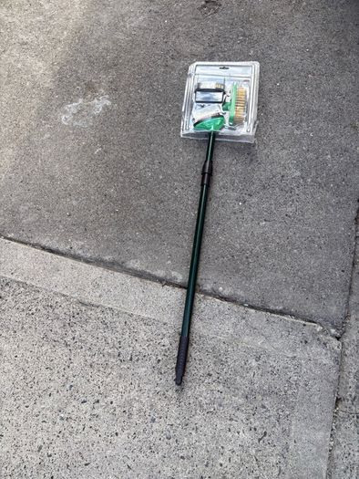 Wire brush
