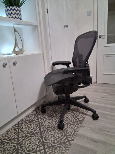 Herman Miller Aeron Ergonomic Office Chair