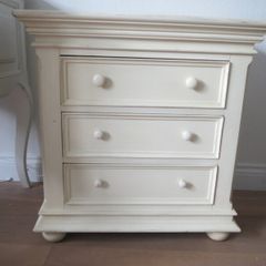 3 drawers dresser-bedside French Country Corner