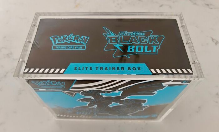 Pokemon TCG Scarlet and Violet Black Bolt Elite Trainer Box ETB Sealed abd Premium Magnetic Acrylic Case
