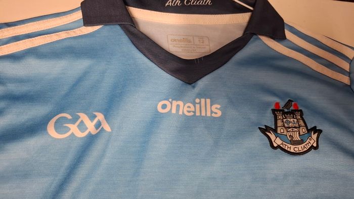 Dublin GAA (Autographed) O'Neills Gaelic Football Jersey (Youths 13 Years) FREE POST