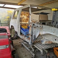 Mitsubishi pajero mk1