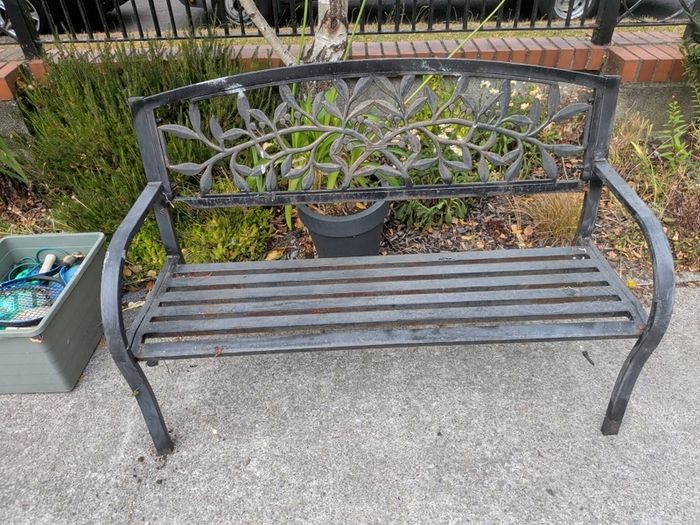 garden bench