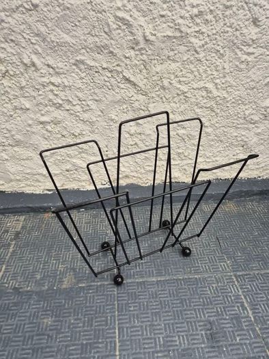 Atomic MidCentury Vintage retro black metal 1950s magazine rack