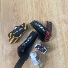 wrist straps and wraps