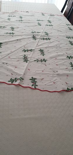 Christmas table cloth