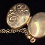 Vintage 9ct yellow gold locket necklace Image 9