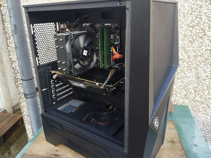 Gaming PC i7 6700/16gb/GTX1070/2xSSD