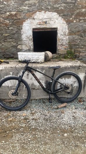 hardtail mountain bike
