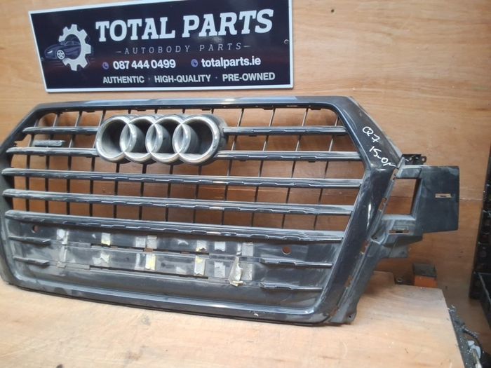 Audi Q7 2015-on front grill