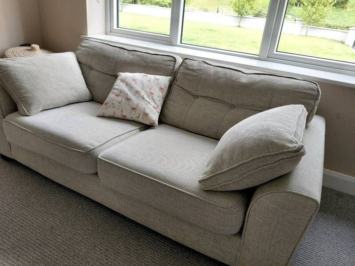 3 and 2 seater sofa